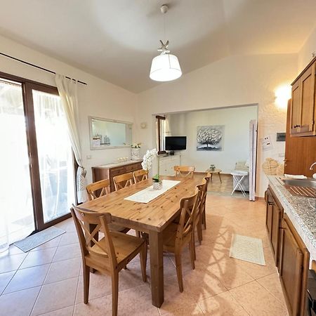 Casa Vacanze Con Piscina E Vista Mare Esclusiva Per Coppie E Famiglie, Relax E Tranquillita Tertenìa Eksteriør billede