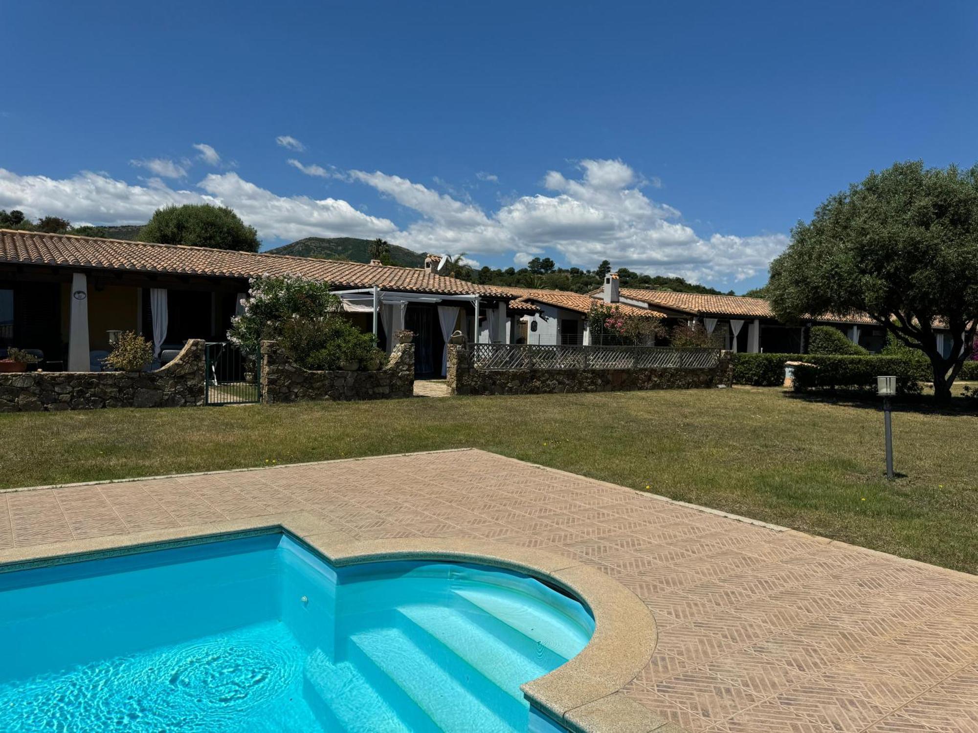 Casa Vacanze Con Piscina E Vista Mare Esclusiva Per Coppie E Famiglie, Relax E Tranquillita Tertenìa Eksteriør billede