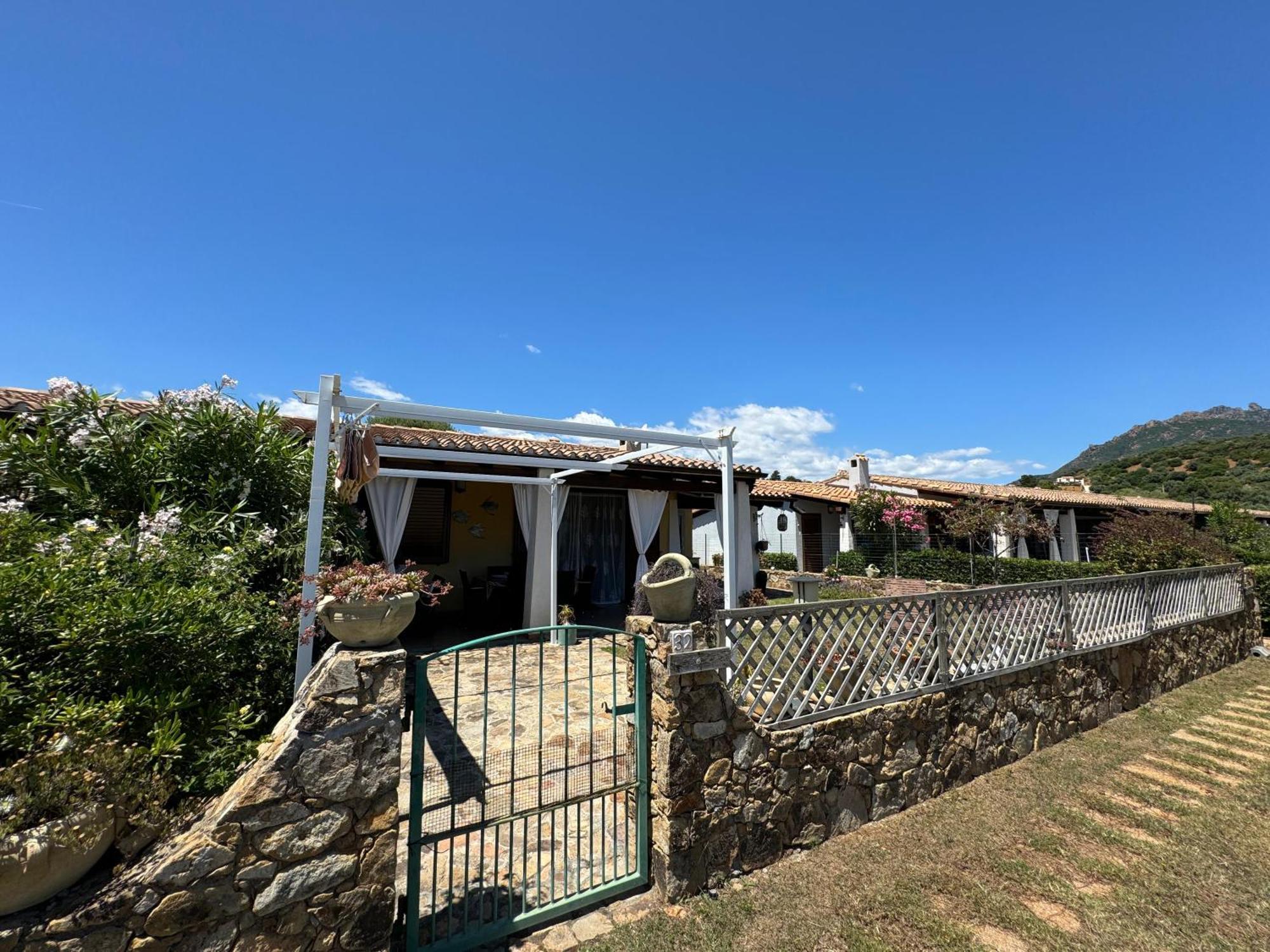 Casa Vacanze Con Piscina E Vista Mare Esclusiva Per Coppie E Famiglie, Relax E Tranquillita Tertenìa Eksteriør billede