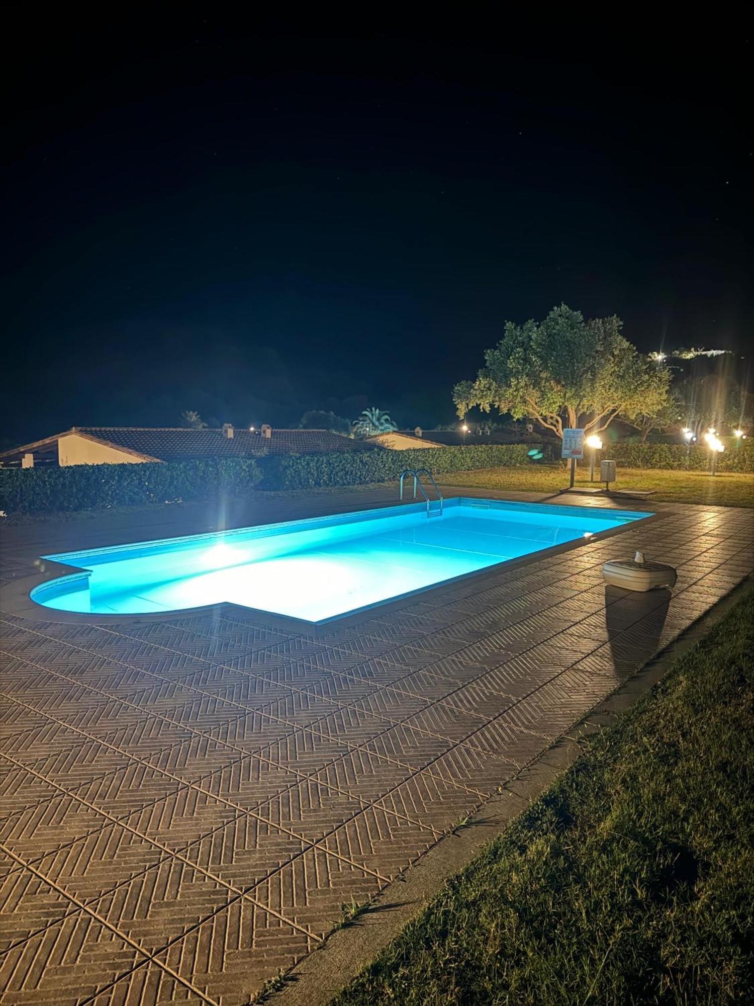 Casa Vacanze Con Piscina E Vista Mare Esclusiva Per Coppie E Famiglie, Relax E Tranquillita Tertenìa Eksteriør billede