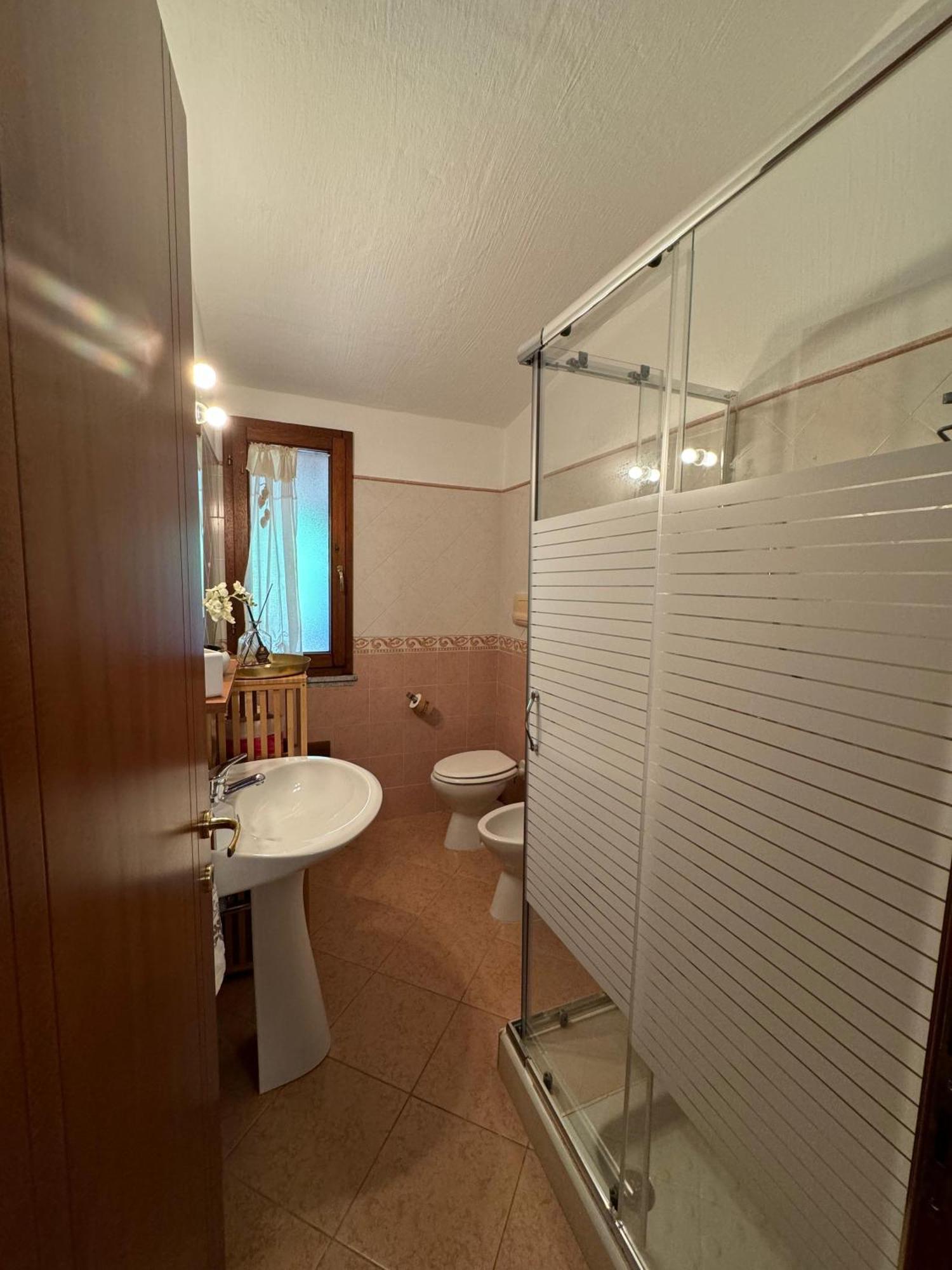 Casa Vacanze Con Piscina E Vista Mare Esclusiva Per Coppie E Famiglie, Relax E Tranquillita Tertenìa Eksteriør billede