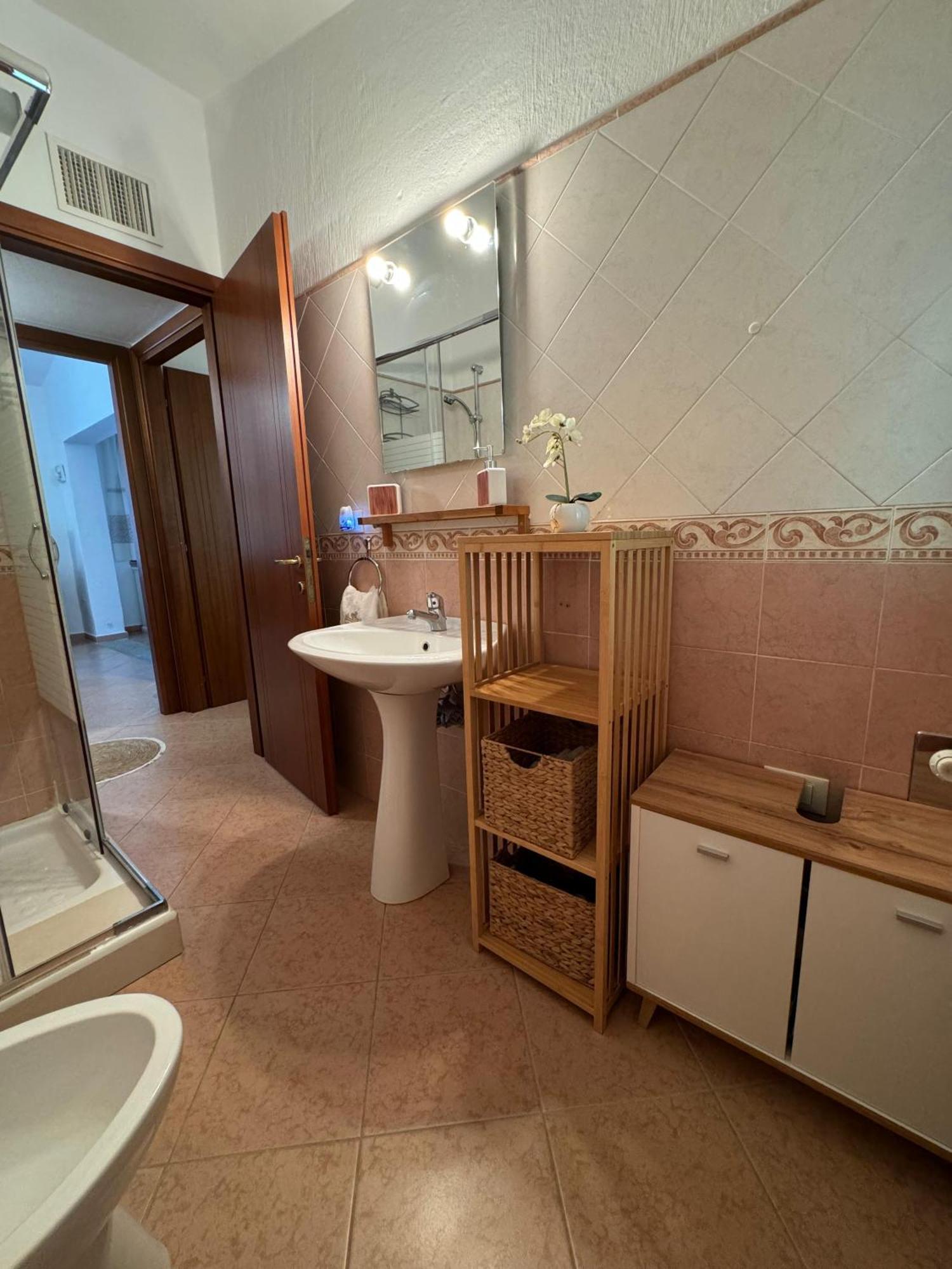 Casa Vacanze Con Piscina E Vista Mare Esclusiva Per Coppie E Famiglie, Relax E Tranquillita Tertenìa Eksteriør billede